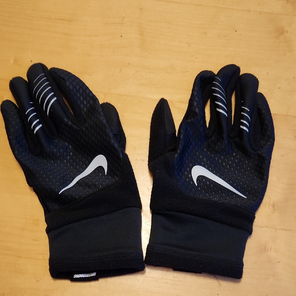 Nike Men's Therma Fit Black Sports Gloves